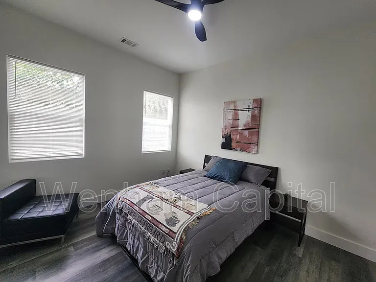 1528 Murphy Ave SW #B — Photo 16