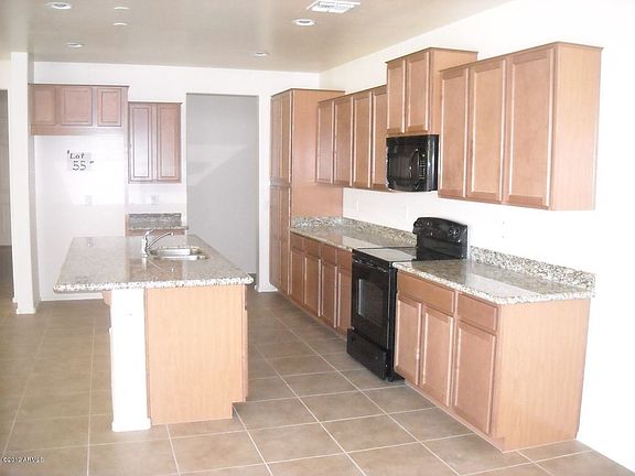 3rd image of 17769 W Desert Ln