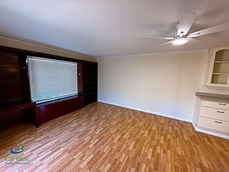 5331 Rimwood Dr — Photo 9