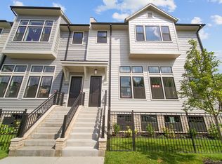 3645 S Calumet Ave, Chicago, IL 60653