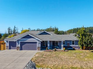 983 Cove View Cir, Oak Harbor, WA