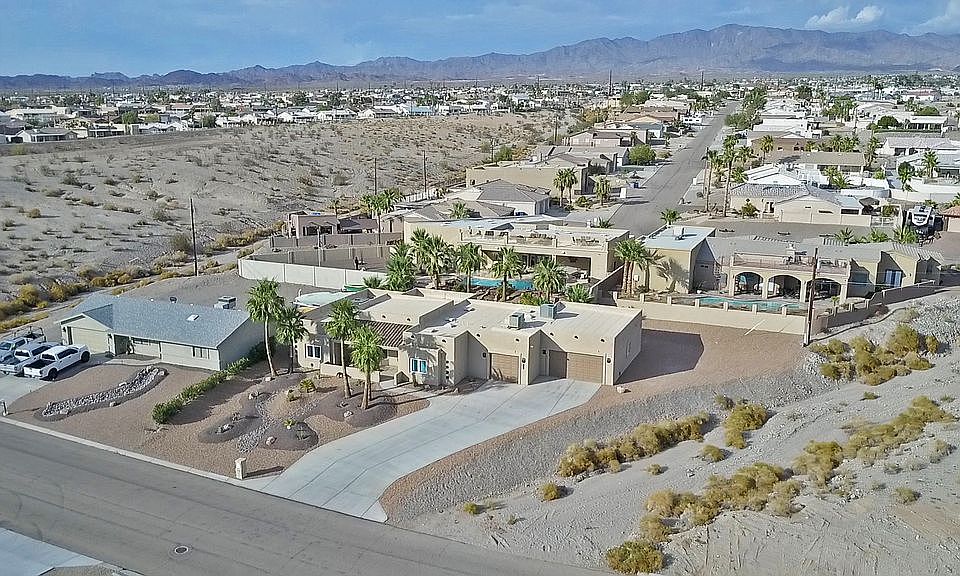1st image of 1440 Tamarack Dr