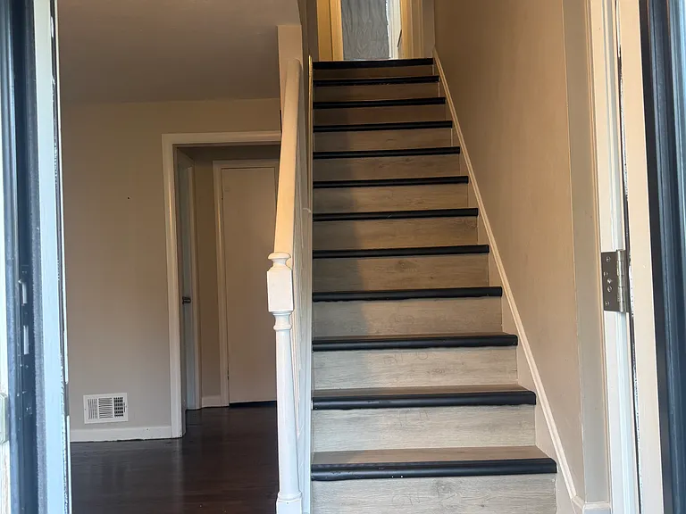 149 Goodrich St — Photo 18