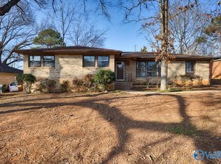 2216 Harris Rd NW, Huntsville, AL 35810