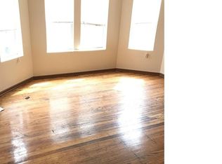 7721 S Colfax Ave APT 1A, Chicago, IL 60649