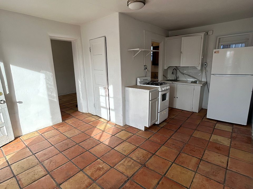 1st image of 470 S Foch St #3