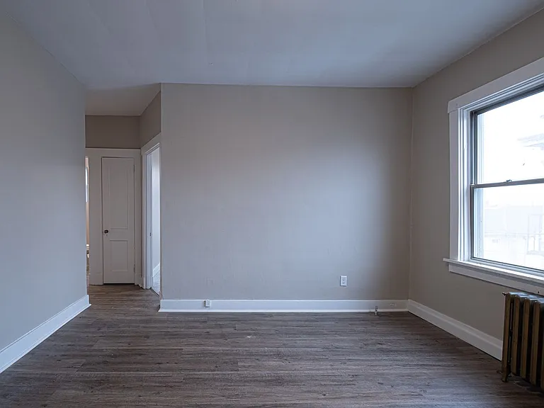 4828 Liberty Ave. — Photo 20