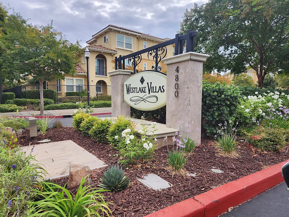 4800 Westlake Pkwy #1402