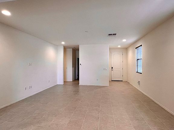 4th image of 7251 S Camino Del Cordero