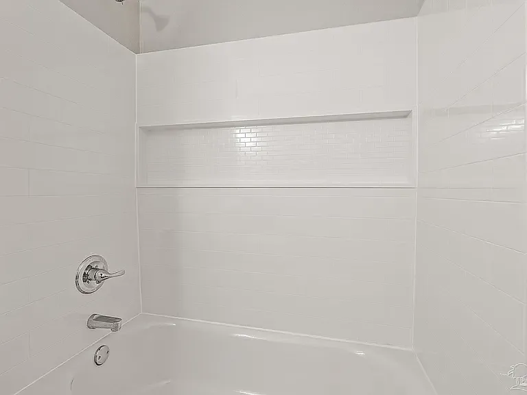 7056 Santa Barbara St — Photo 18