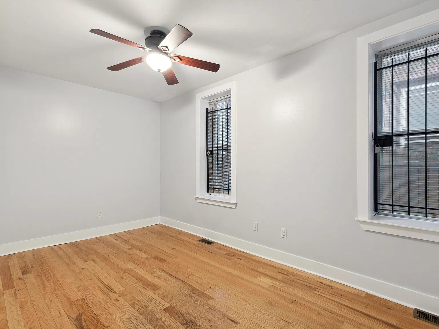 1703 W Montgomery Ave Unit 2 — Photo 2