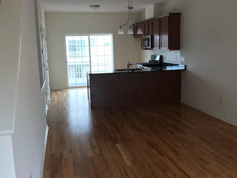 58 Lexie Ln — Photo 2