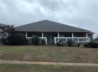 3633 Middle Oak Dr W, Mobile, AL 36695