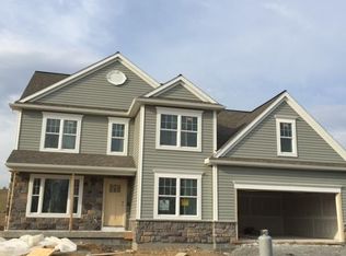 7043 Beaver Spring Rd, Harrisburg, PA 17111