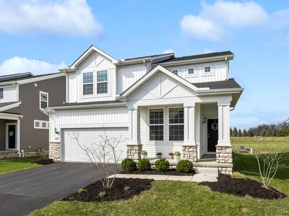 3684 Kassidy Dr, Grove City, OH 43123