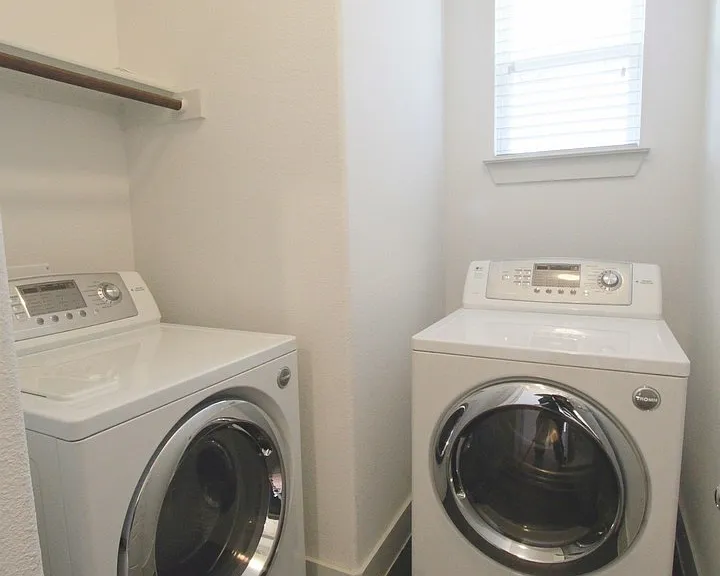 1507 Homespun Rd — Photo 23