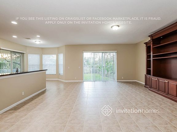 4th image of 9279 Madewood Ct