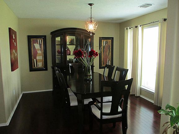 5th image of 8007 Sugar Cane Dr