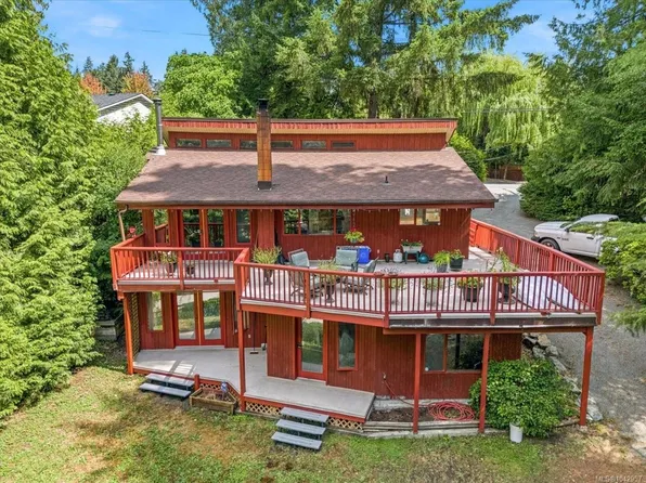 1071 Old Victoria Rd, Nanaimo, BC V9R 6R4