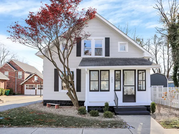 121 Penn St, Westfield, IN 46074