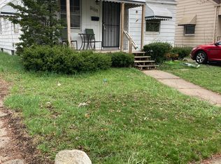 20229 Kingsville St, Harper Woods, MI 48225