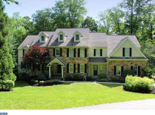 16 Kashmir Dr, Thornton, PA 19373