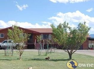 12 Moonlite Dr, Cody, WY 82414