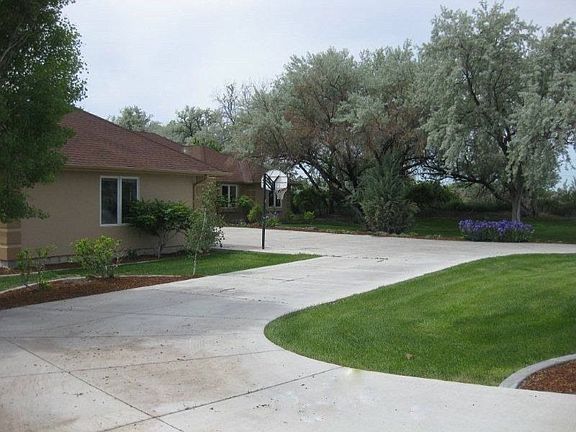 4th image of 3275 E Ford Pl