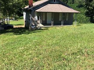 105 Georgia Ave, Marion, NC 28752