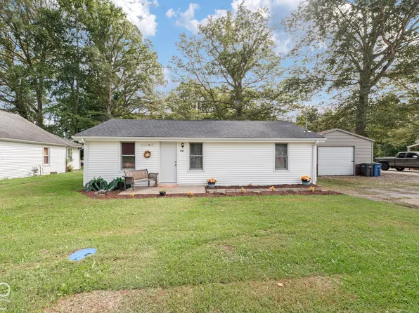 581 W 625 S, Columbus, IN 47201