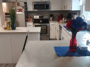 925 E Orange St, Hoopeston, IL 60942