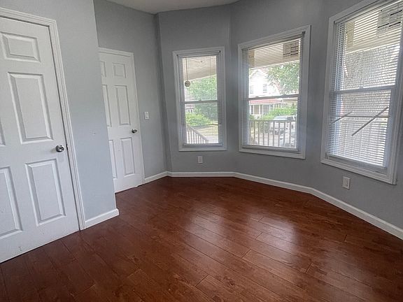 5th image of 10700 Grandview Ave #1