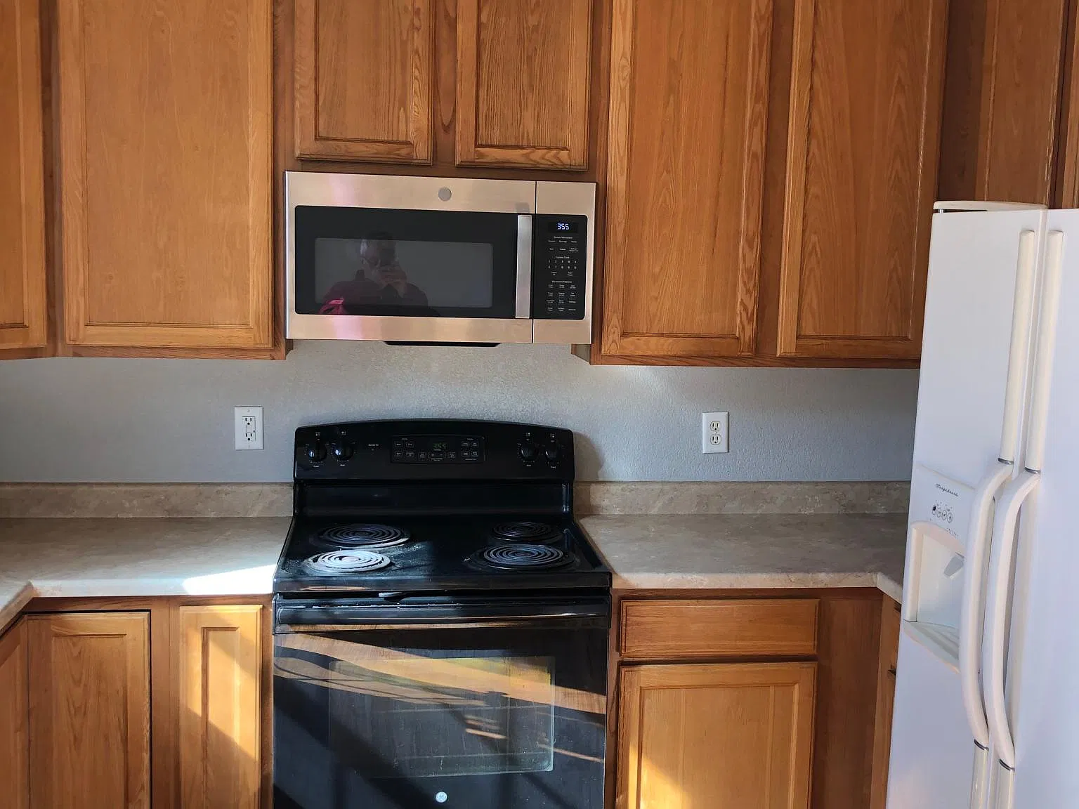 3 bed, 3.5 bath, 1730 sqft, $2,800 — Photo 3