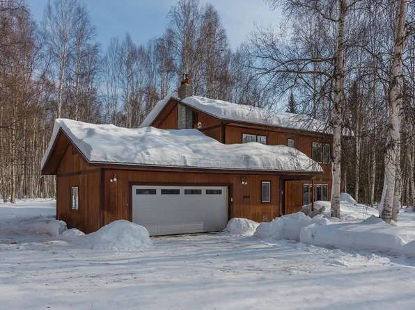 684 Estella St, North Pole, AK 99705
