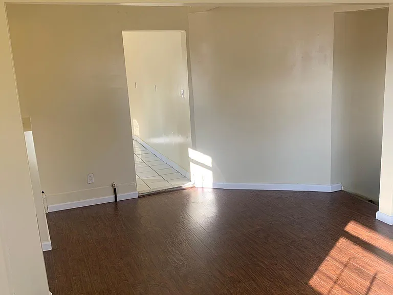 Beach Channel Dr — Photo 1