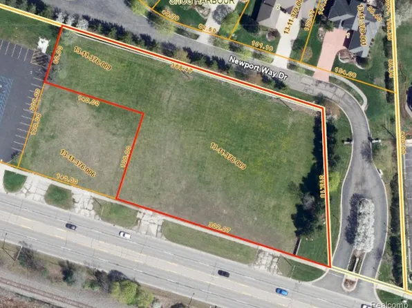 3726 Dixie Hwy, Waterford, MI 48329
