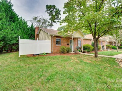 605 8th Ave SW APT B5, Conover, NC, 28613