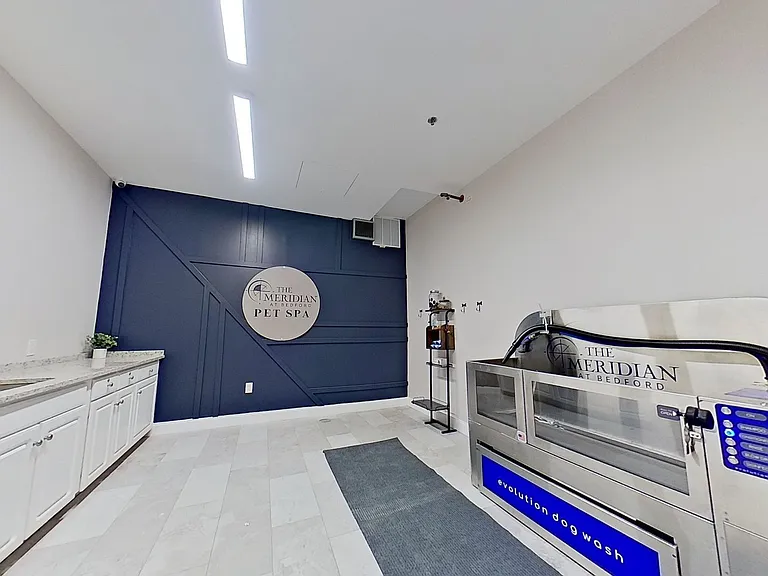 66 Hawthorne Dr — Photo 11