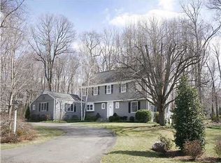 3 Kerry Ln, Darien, CT 06820