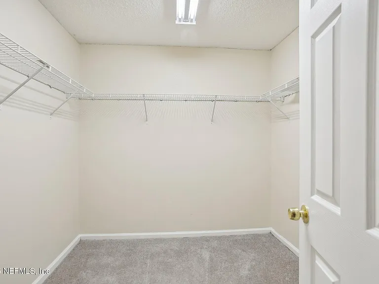2346 Adams Lake Blvd — Photo 31