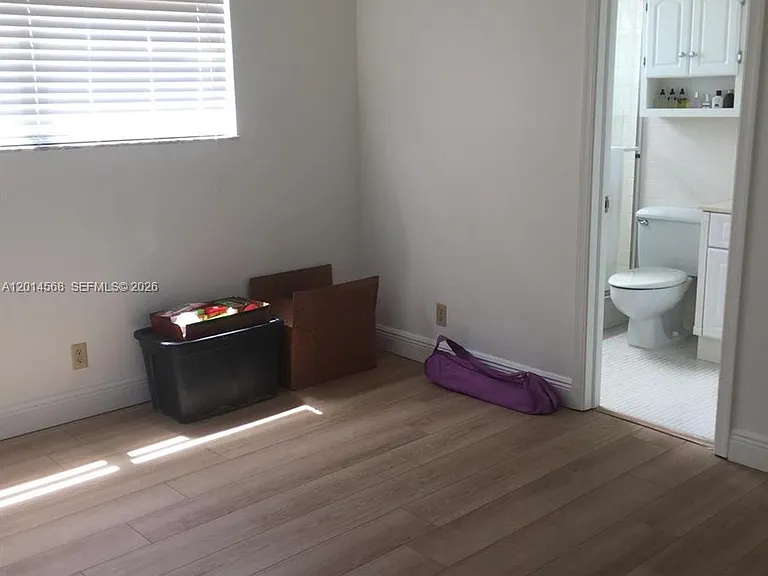 3910 Crystal Lake Dr #201 — Photo 3