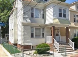 2 Robert Pl, Irvington, NJ 07111