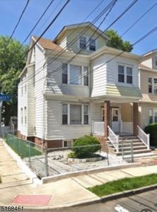 2 Robert Pl, Irvington, NJ, 07111