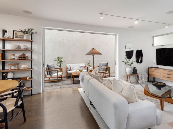 705 Sunset Ave #1/4