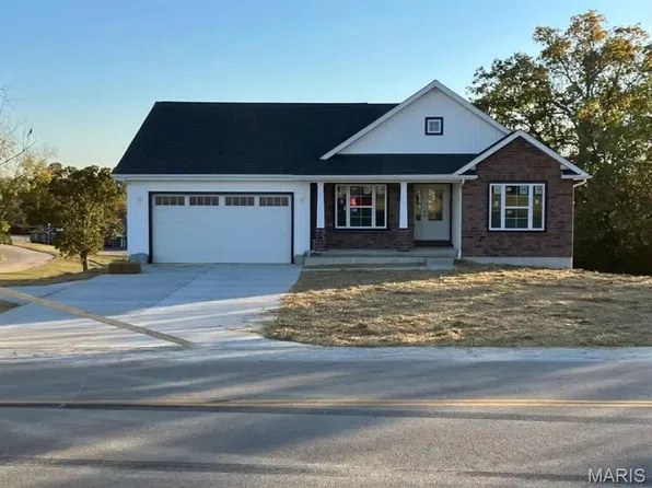547 Vineland School Rd, De Soto, MO 63020