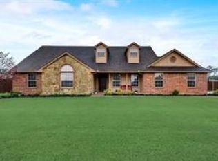5810 Jennifer Ln, Midlothian, TX 76065