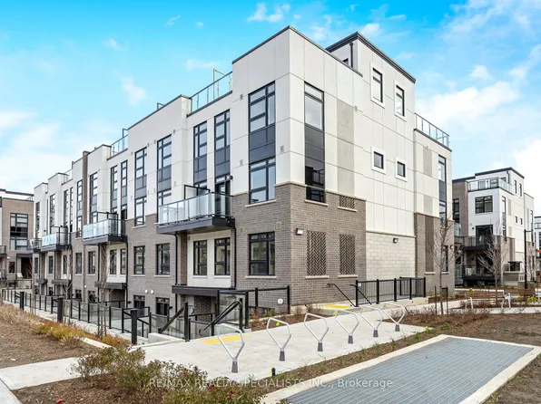 1569 Rose Way #108, Milton, ON L9E 1V8