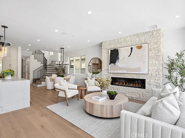 430 Fernleaf Ave — Photo 6
