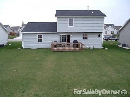 Open and flat backyard with no backdoor neighbors. Wood deck with speakers.