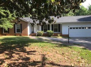 8831 Robinson Church Rd, Charlotte, NC 28215